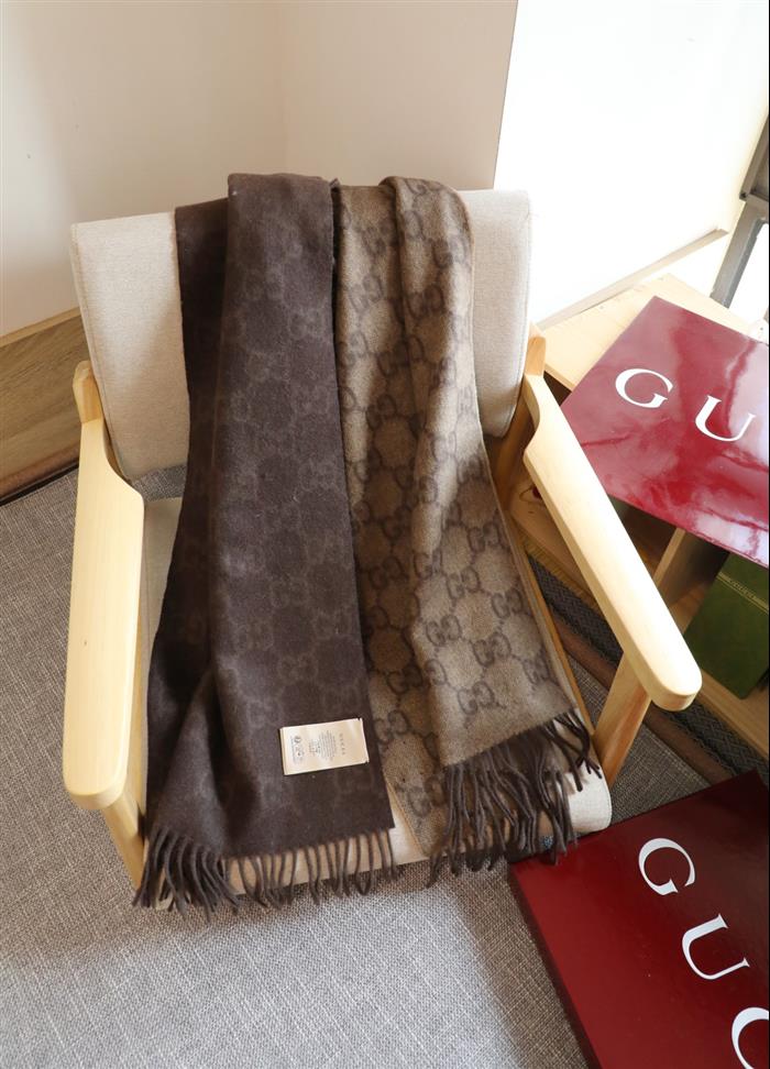 2026116111638258 200